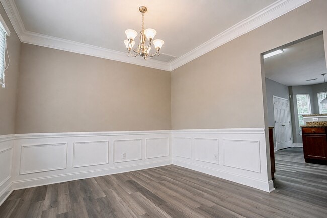 Photo - 10132 Montrose Dr
