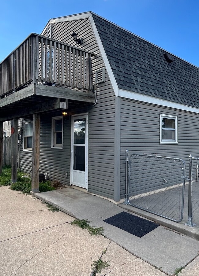 Photo - 3401 10th Ave