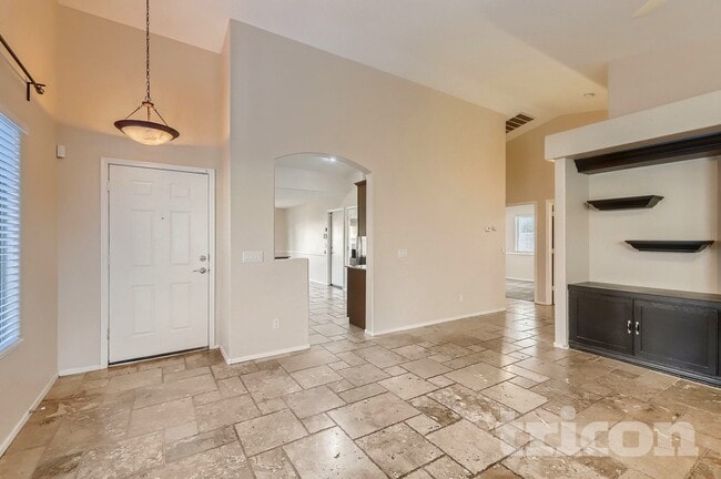 Photo - 4410 W Donner Dr