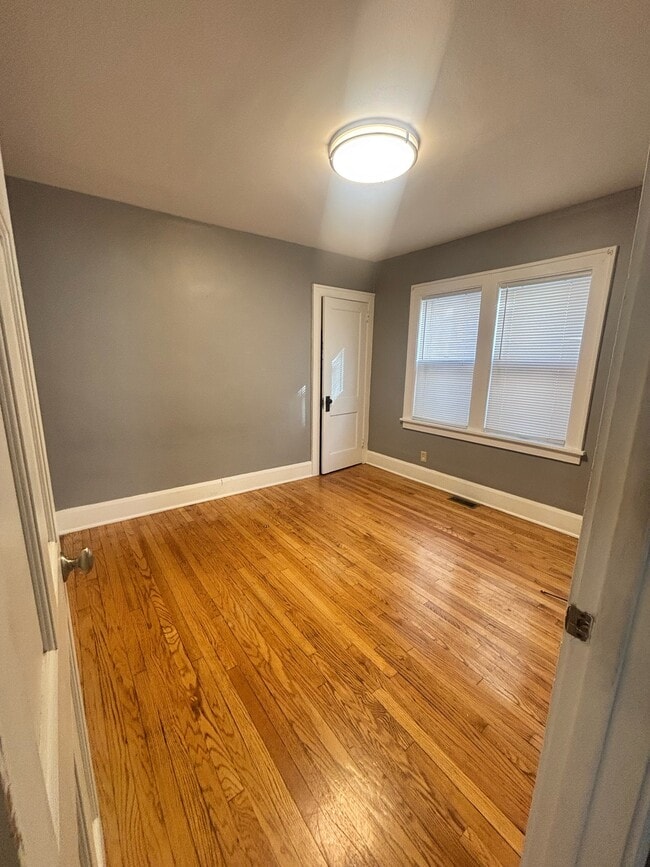 Photo - 1023 N Court St