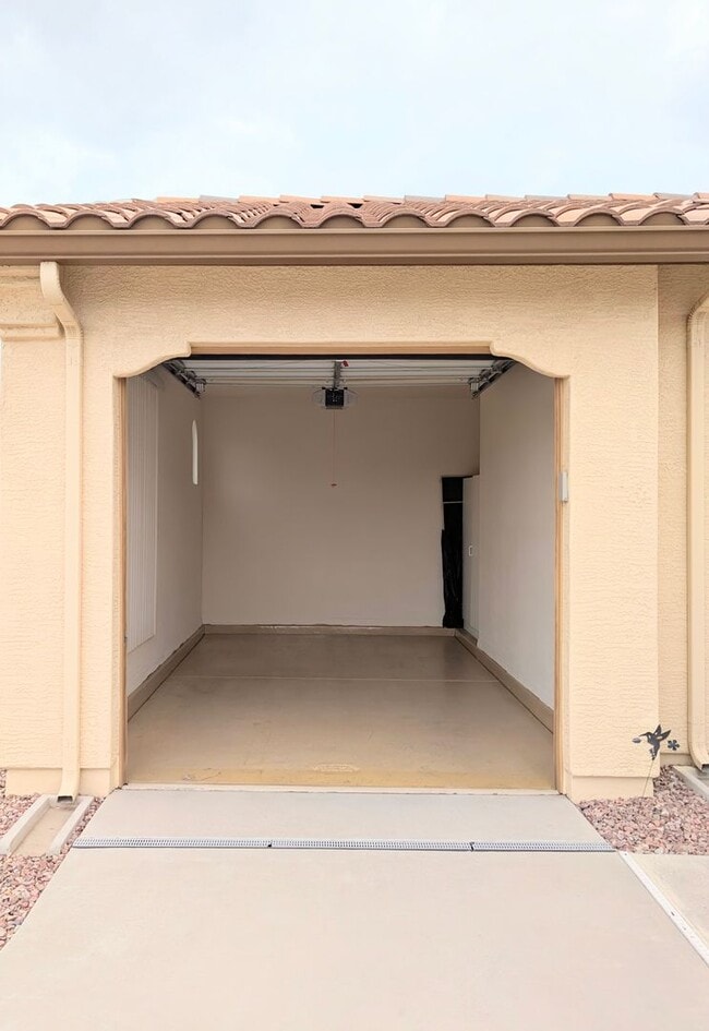 Photo - AVAILABLE NOW IN GREAT CHANDLER LOCATION!!!