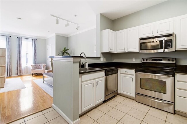 Photo - 1000 Providence Pl Unit 465