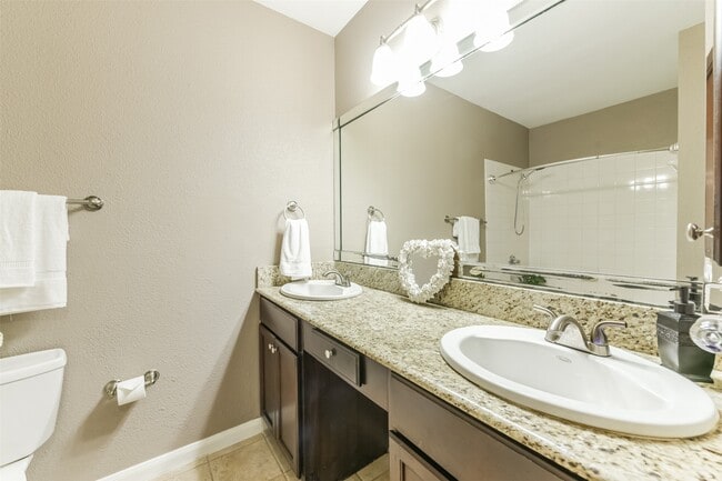 Photo - 2255 Braeswood Park Dr Unit 153