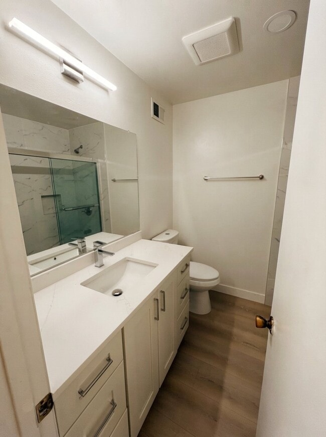 1415 Almanor Ct