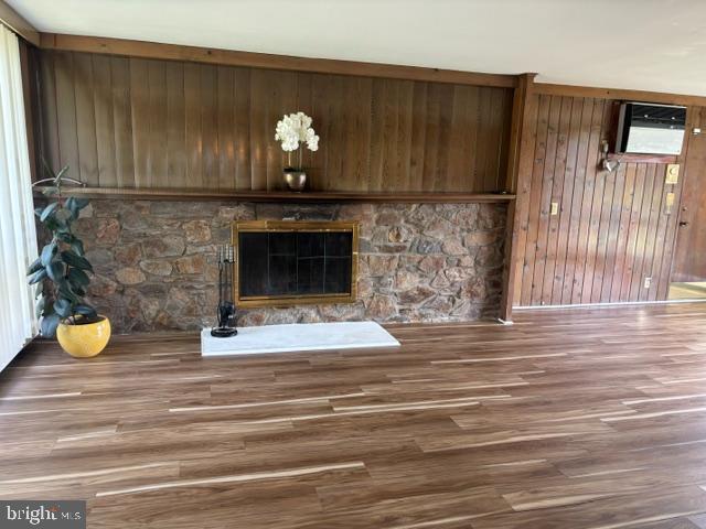 Photo - 181 Cranbury Rd