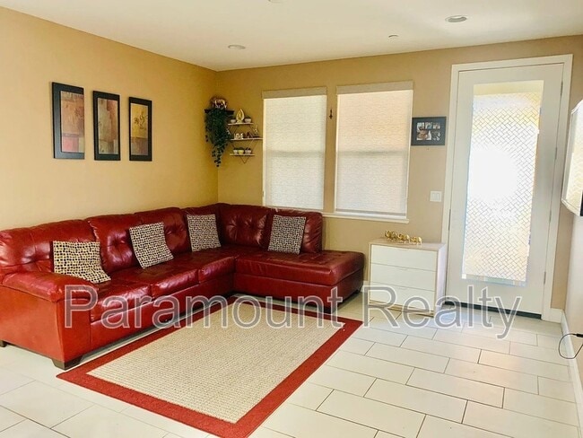 Photo - 1997 Lee Way