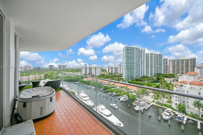 Photo - 19707 Turnberry Way Unit 17A