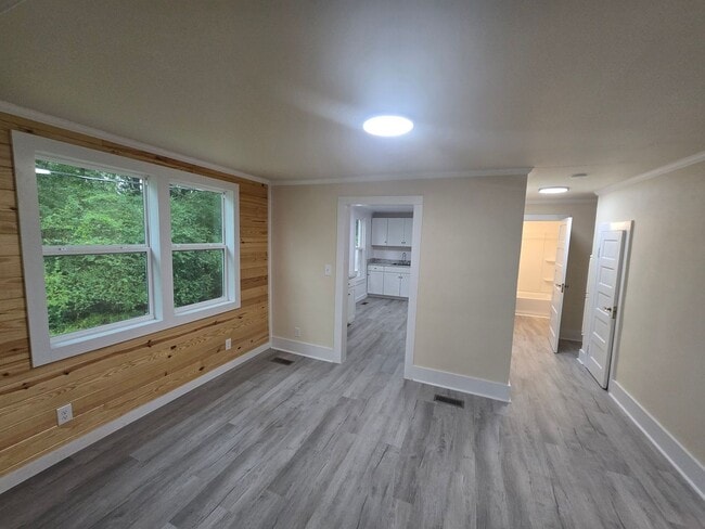 Photo - 207 Chestnut St