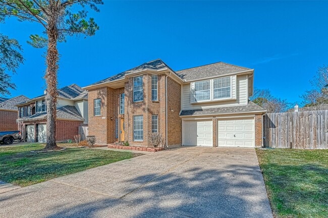 Photo - 13410 Lynnville Dr