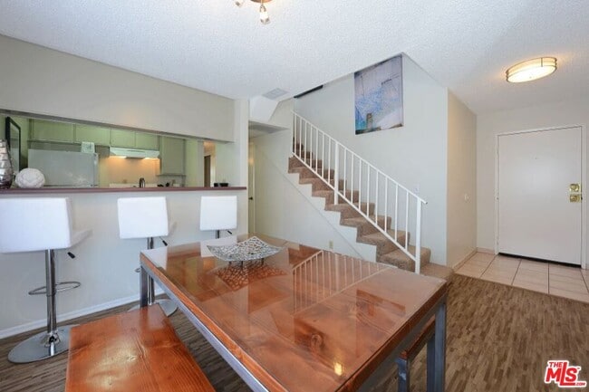 Photo - 3600 Bagley Ave Unit 305