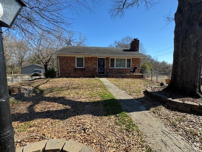 Building Photo - Sycamore Rental