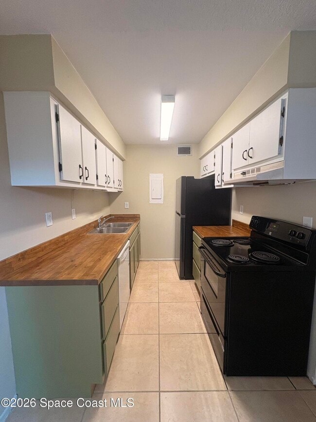 Photo - 1225 N Wickham Rd Unit 412