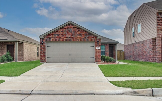 Building Photo - 6222 El Topacio Dr Rental