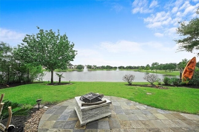 1514 Crystal Meadow Pl