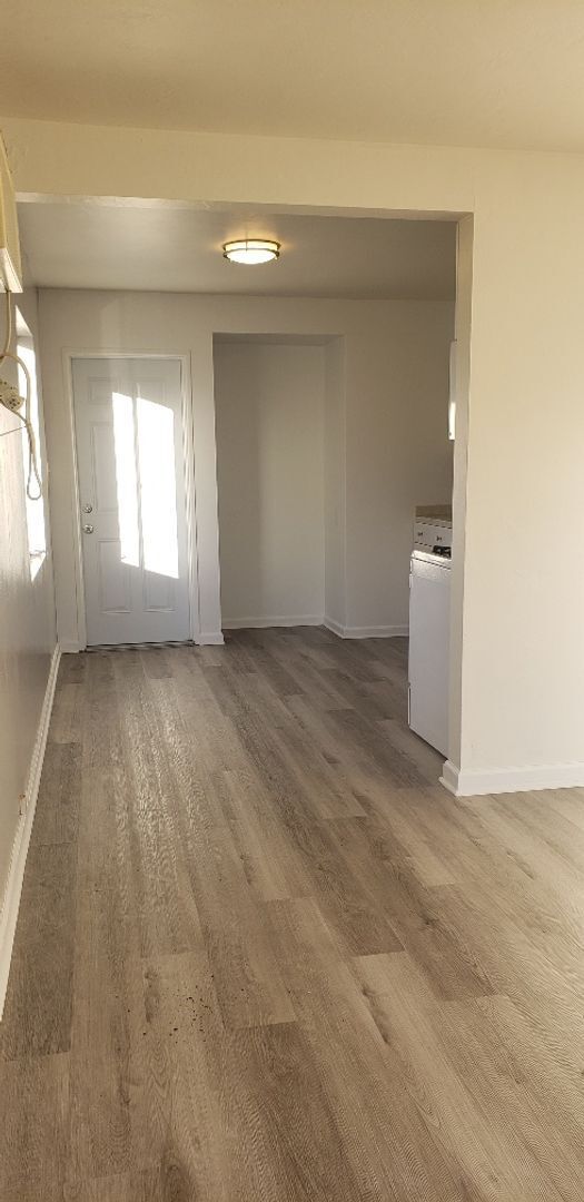 Photo - $1000 Rebate! Charming cottage style home w/ huge private yard in La Mesa (4812)