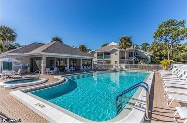 Building Photo - 65 Emerald Woods Dr Unit E8