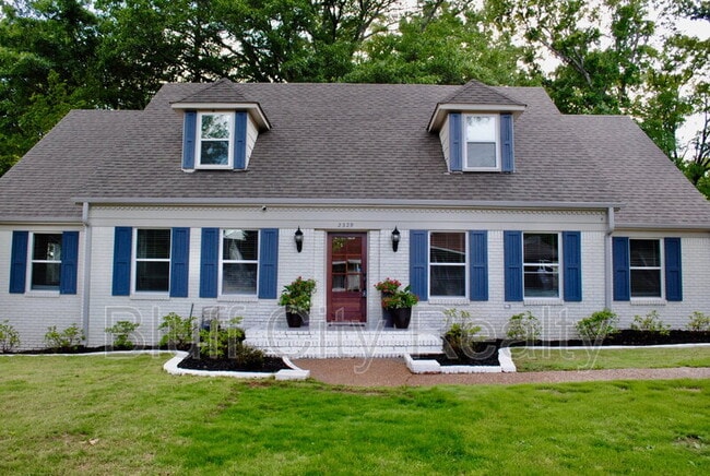 Building Photo - 2329 Glencliff St