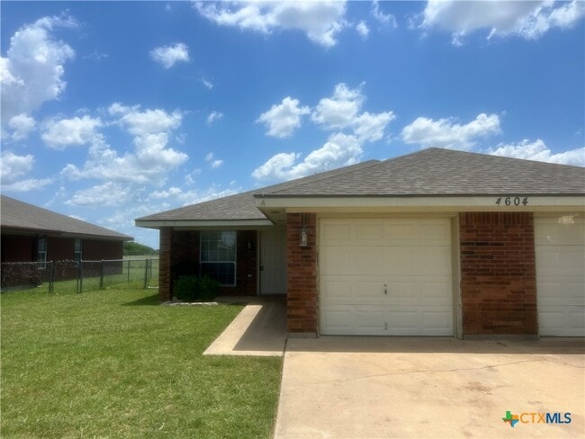 Photo - 4604 Wade Dr Townhome