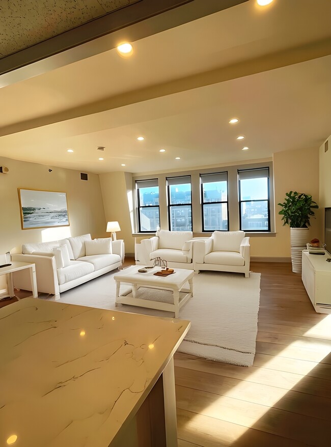 Building Photo - 475 MA-2 Unit 701-702