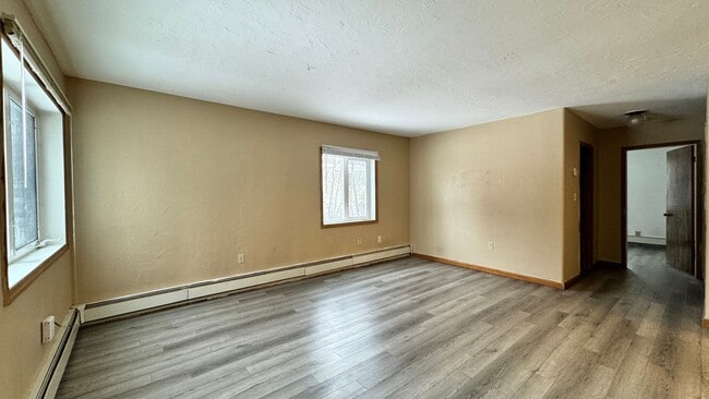 Photo - 3779 Mitchell Ave