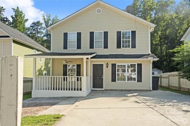 Building Photo - 717 Dawn Cir Rental