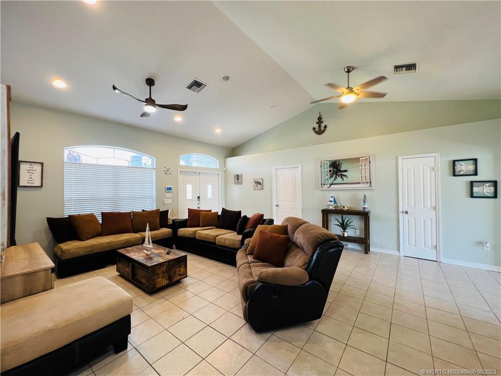 Photo - 1309 Carlton Ct