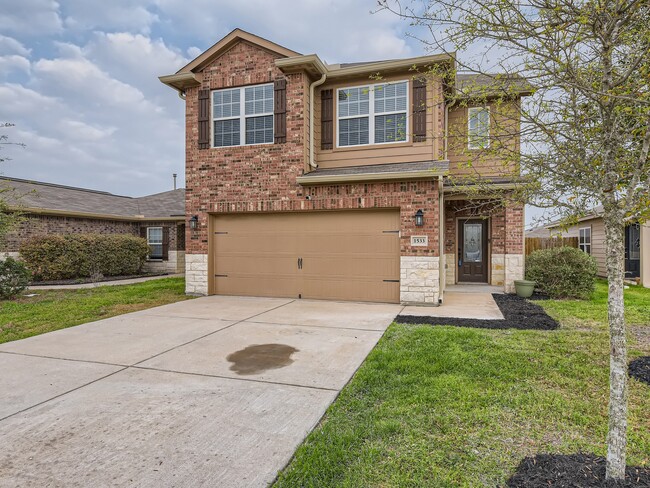 Photo - 1533 Treeta Trl Casa