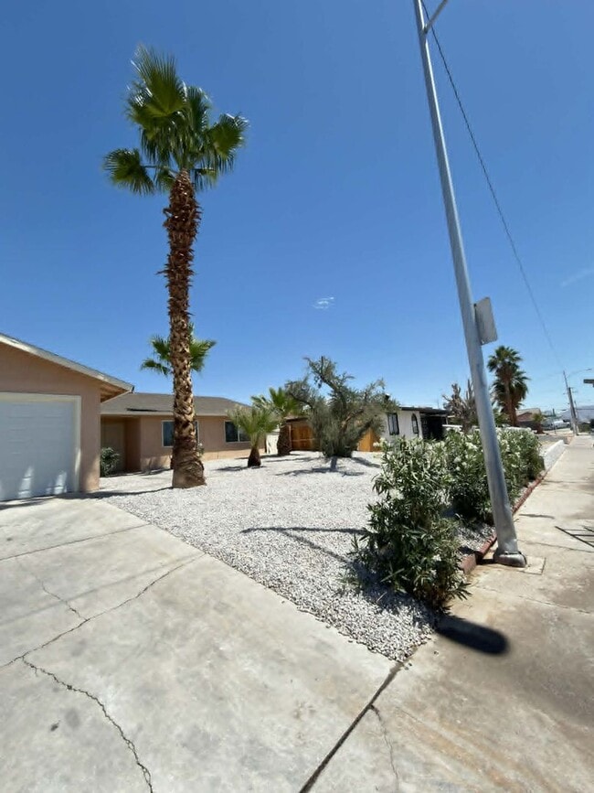 Photo - 3608 W Bonanza Rd