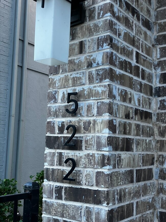 Photo - 522 Winners Cir