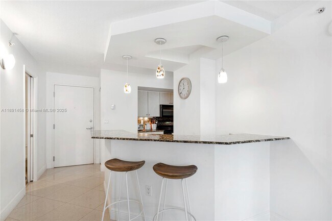 Photo - 6917 Collins Ave Unit 508