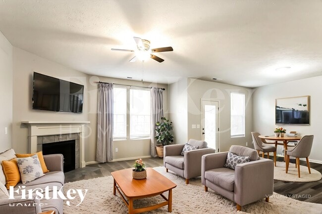 Photo - 4653 Rainwater Ln