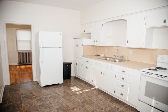 Photo - 333 Spruce St