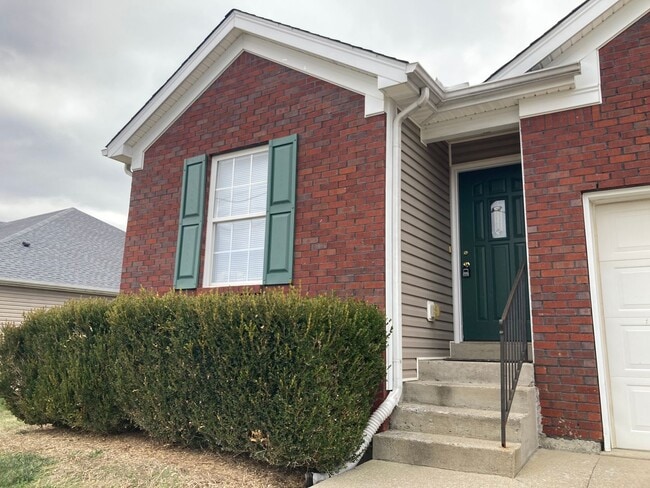 Photo - **LESS than 10 minute Drive from Fort Knox**