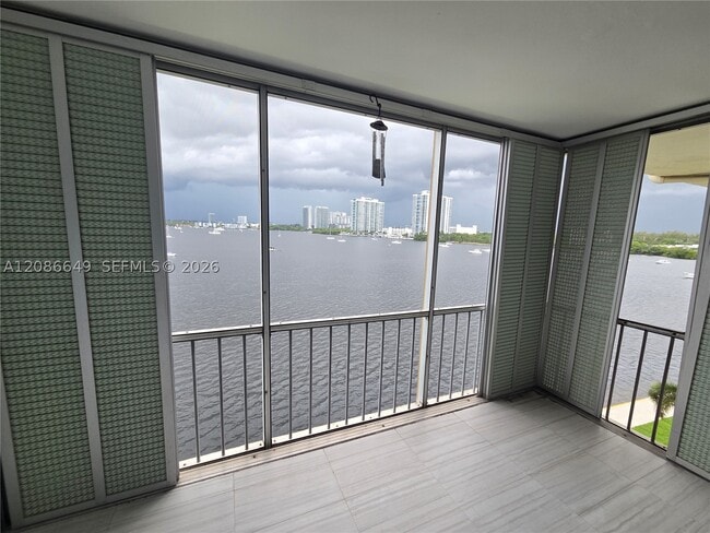 Photo - 2920 Point E Dr Unit N603