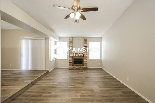 Photo - 3 Bedroom Pet-Friendly Home in NORTH LAS VEGAS, NV with Main Street Renewal
