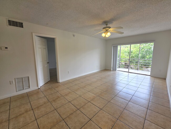 Photo - 2800 NW 56th Ave