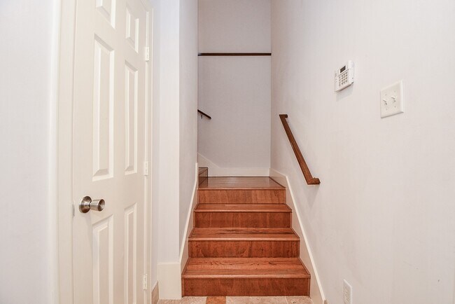 Photo - 2431 Dorrington St Unit 2431A