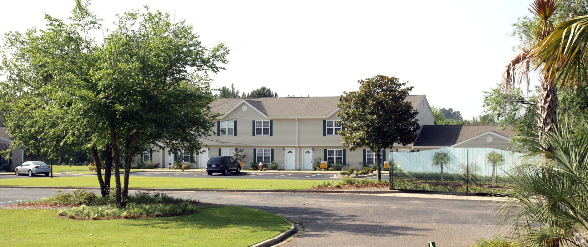 Photo - 200 Date Palm Cir