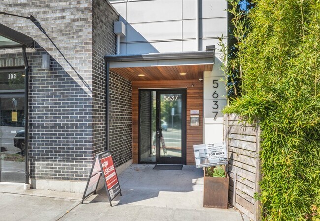 Thirty-One Apartments
