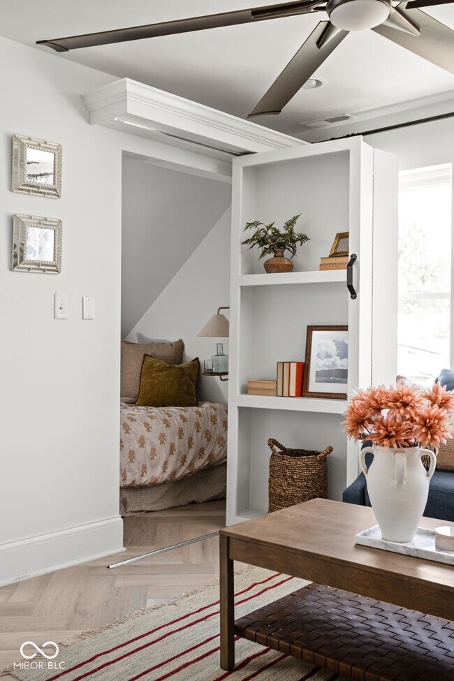 Photo - 649 Birch Ave