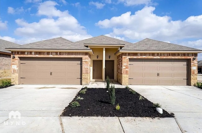 Building Photo - 222 Joanne Lp