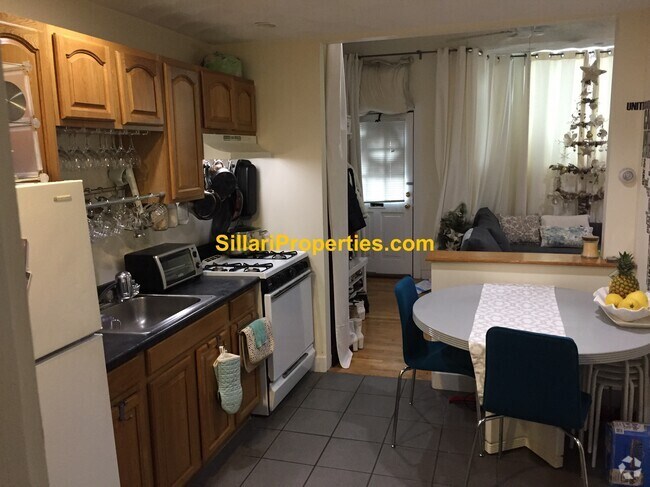 Building Photo - 302 Highland Ave Unit 302 Rental