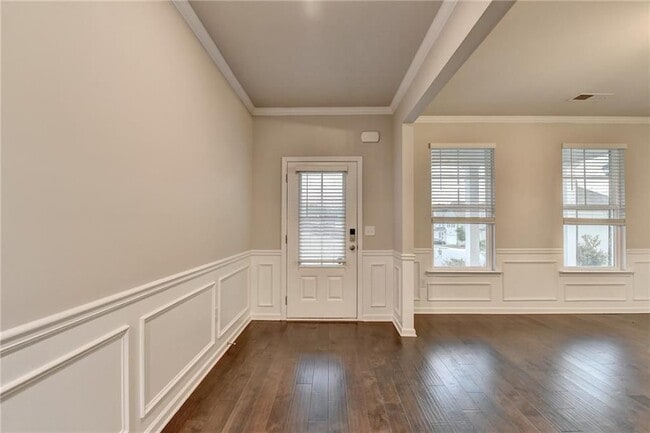 Photo - 461 Paxton LN