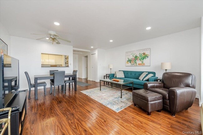 Photo - 235 W Park Ave Unit 205