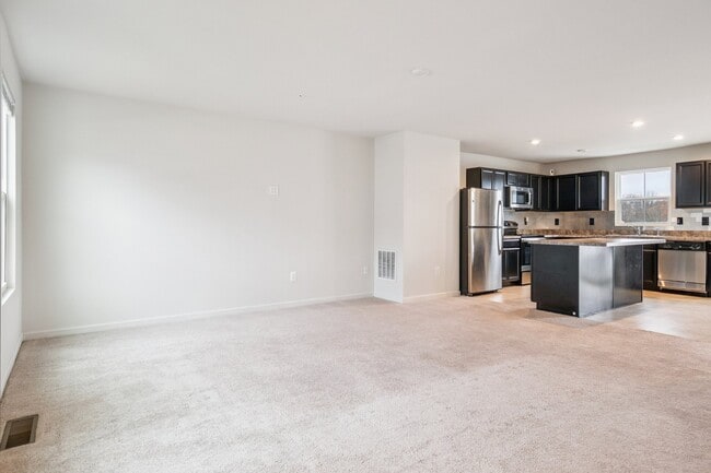 Photo - 10108 Blansford Way