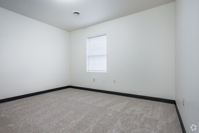 3BR, 1BA - 1,110SF - Bedroom