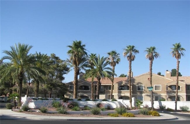 Photo - 230 Mission Newport Ln Townhome