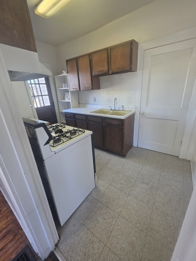 104 Mason St Unidad 1