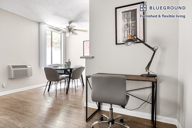 Photo - 535 Gayley Ave Unit FL3-ID265