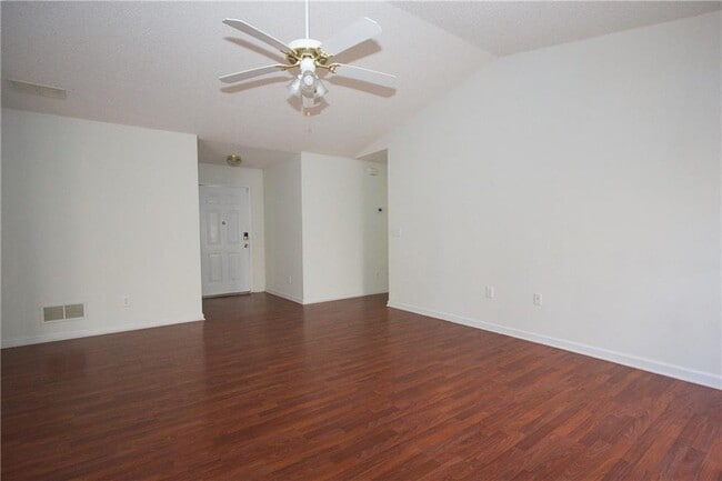 Photo - 2804 James Henry Dr